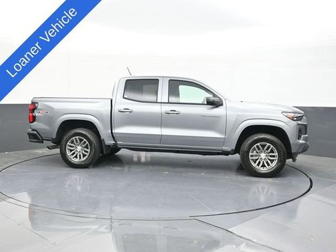 New 2025 Chevrolet Colorado LT w/ LT Convenience Package AWD/4WD image 13