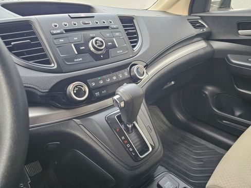 Used 2015 Honda CR-V LX image 28