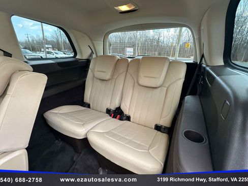 Used 2018 Mercedes-Benz GLS 450 4MATIC w/ Premium Package image 21
