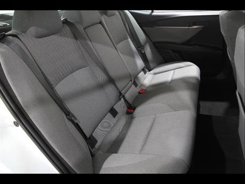 Used 2025 Toyota Camry LE w/ Convenience Package image 19