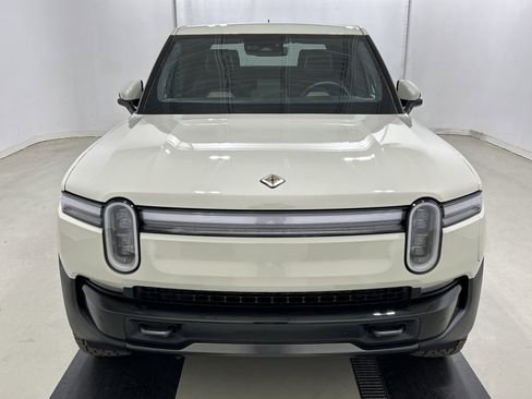 Used 2025 Rivian R1T Adventure AWD/4WD image 8
