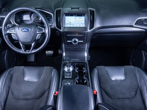 Used 2019 Ford Edge ST w/ Equipment Group 401A image 16