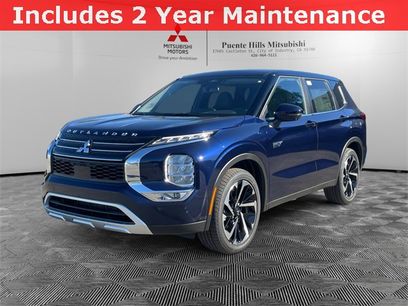 New 2025 Mitsubishi Outlander SE