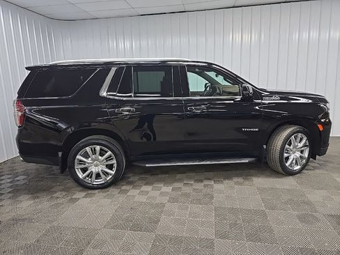Used 2021 Chevrolet Tahoe High Country AWD/4WD image 2