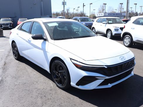 New 2026 Hyundai Elantra SEL Sport image 1