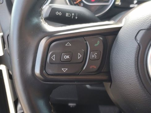 Used 2019 Jeep Wrangler Unlimited Sport S image 22