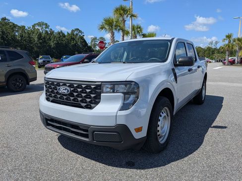 Used 2025 Ford Maverick XL FWD image 8