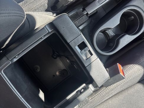 Used 2018 Jeep Wrangler Unlimited Sport S image 24