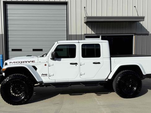 Used 2022 Jeep Gladiator Mojave w/ LED Lighting Group image 2