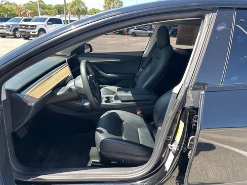 Used 2021 Tesla Model 3 Standard Range Plus RWD image 15