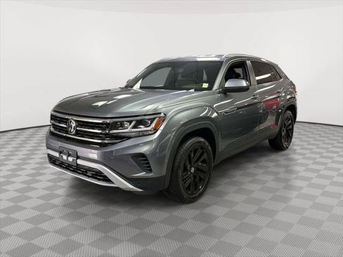 Used 2023 Volkswagen Atlas Cross Sport SE w/ Black Wheel Package AWD/4WD image 5