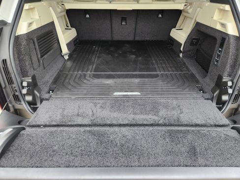 New 2026 Land Rover Range Rover Long Wheelbase SE AWD/4WD image 25