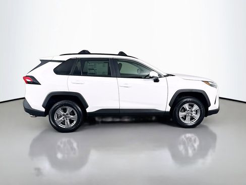 New 2025 Toyota RAV4 XLE image 4