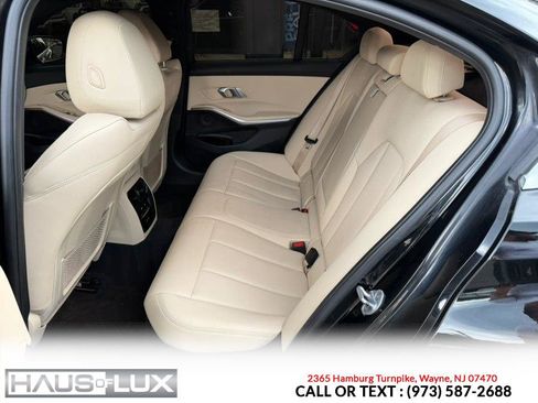 Used 2021 BMW 330i xDrive Sedan w/ Premium Package AWD/4WD image 10