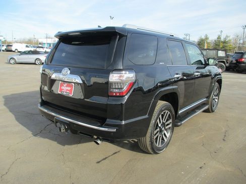 Used 2015 Toyota 4Runner Limited image 3