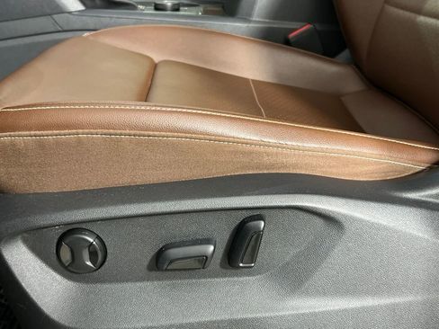 Used 2022 Volkswagen Atlas SE image 24