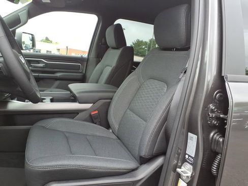 New 2026 RAM 1500 Big Horn AWD/4WD image 12