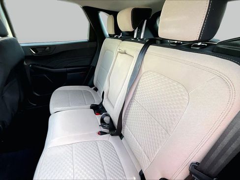 Used 2022 Ford Escape SE w/ Convenience Package FWD image 24