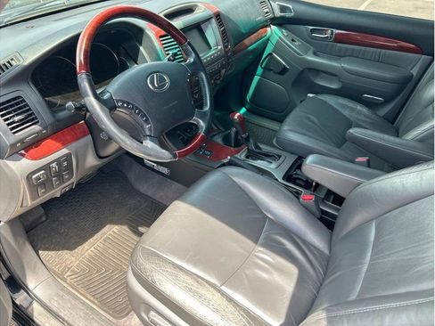 Used 2009 Lexus GX 470 AWD/4WD image 2