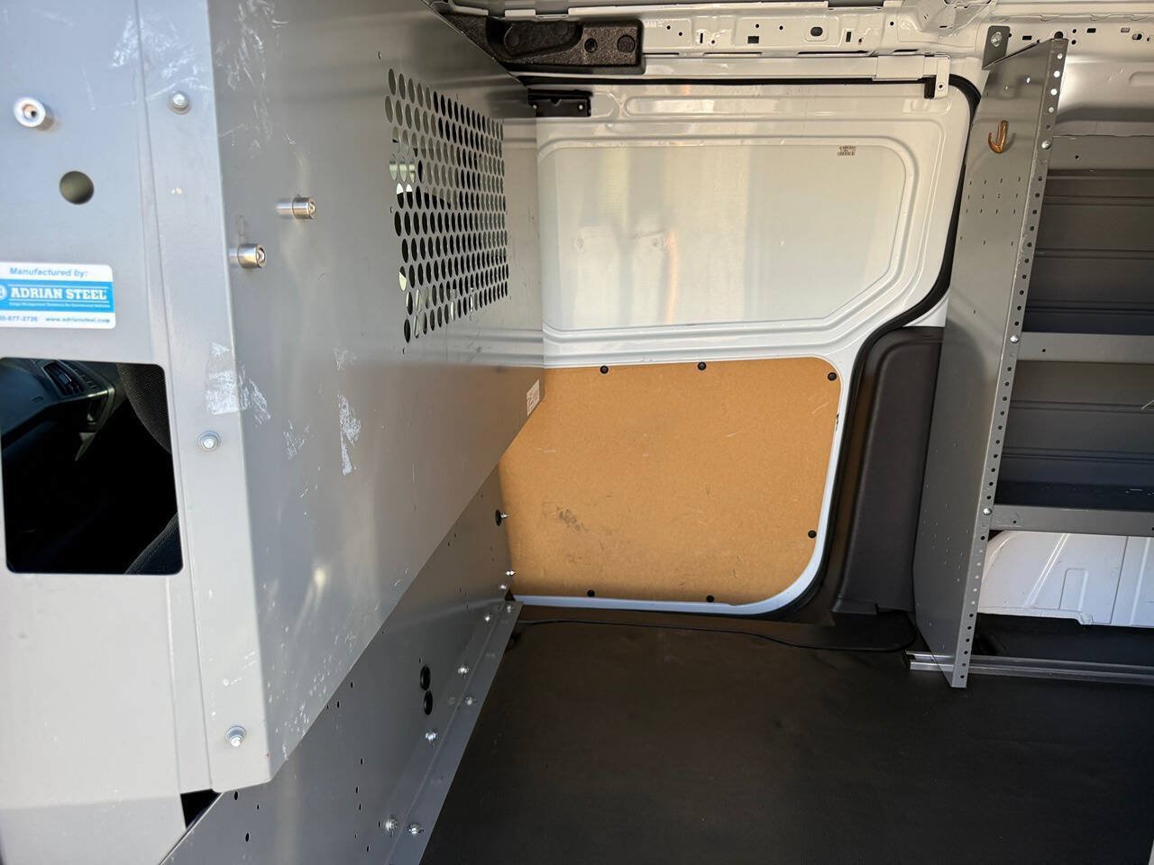 Used 2018 Ford Transit Connect XLT FWD image 28