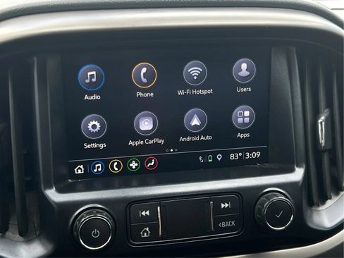 Used 2019 Chevrolet Colorado Z71 w/ Z71 Midnight Edition AWD/4WD image 19