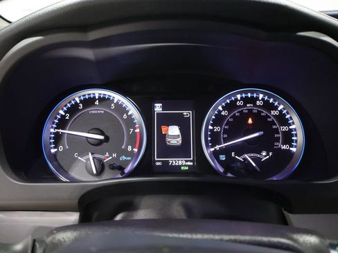 Used 2019 Toyota Highlander Limited AWD/4WD image 39