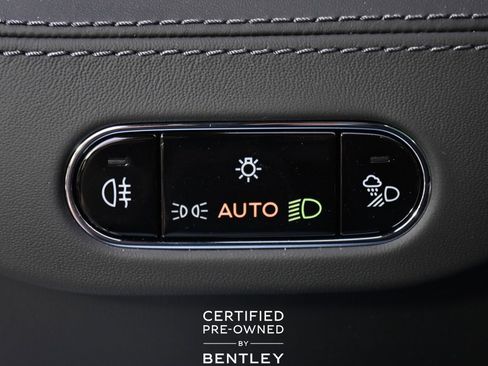 Used 2024 Bentley Continental GT image 30