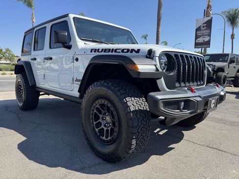 Used 2022 Jeep Wrangler Unlimited Rubicon w/ Xtreme Recon 35" Tire Package image 9