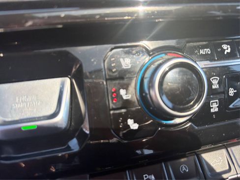 Used 2023 GMC Sierra 1500 AT4X AWD/4WD image 39