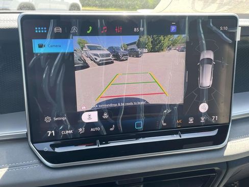 New 2026 Volkswagen Tiguan SE R-Line FWD image 26