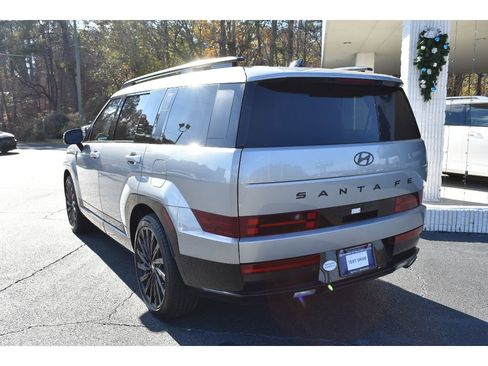 Used 2024 Hyundai Santa Fe Calligraphy image 3