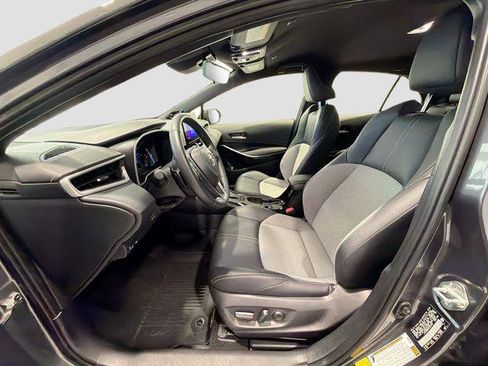 Certified 2025 Toyota Corolla XSE FWD image 17
