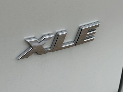 Used 2024 Toyota RAV4 XLE Premium FWD image 11