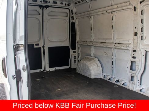 Used 2023 RAM ProMaster 2500 FWD image 15