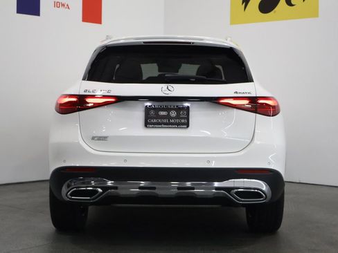 New 2026 Mercedes-Benz GLC 300 4MATIC image 11