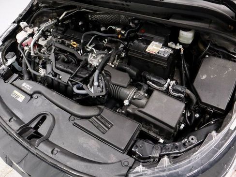 Used 2025 Toyota Corolla LE image 17