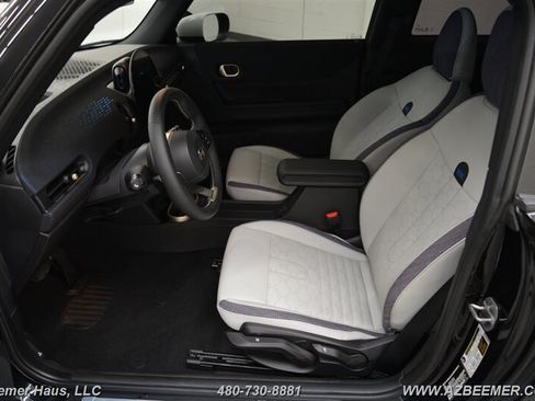 Used 2026 MINI Cooper 2-Door Hardtop FWD image 13