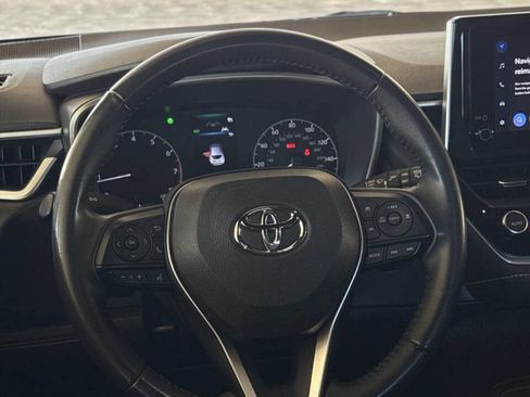 Used 2023 Toyota Corolla SE w/ SE Premium Package FWD image 8