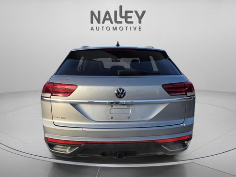 Used 2022 Volkswagen Atlas Cross Sport SE image 4