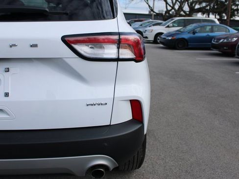 Used 2022 Ford Escape SE w/ Cold Weather Package image 42