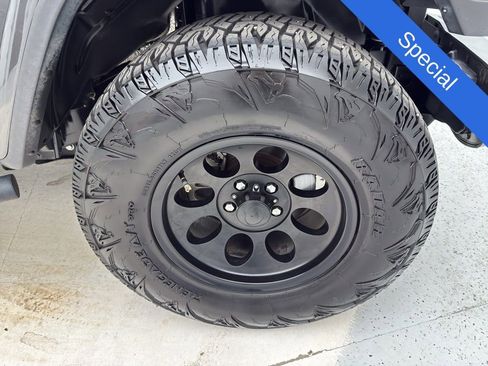 Used 2021 Jeep Gladiator Sport w/ Quick Order Package 24Q 80Th image 12