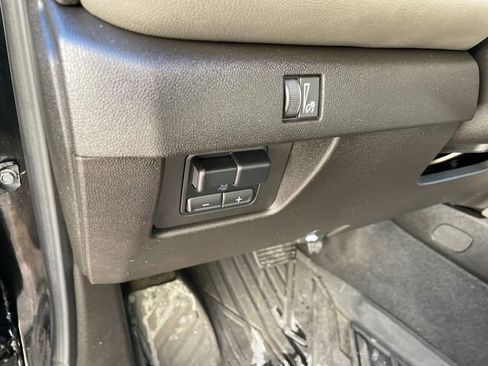 Used 2024 Chevrolet Colorado ZR2 w/ ZR2 Convenience Package III image 28