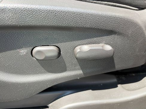 Used 2016 Buick Encore FWD image 15