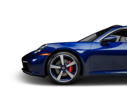 Used 2020 Porsche 911 Carrera S RWD image 19