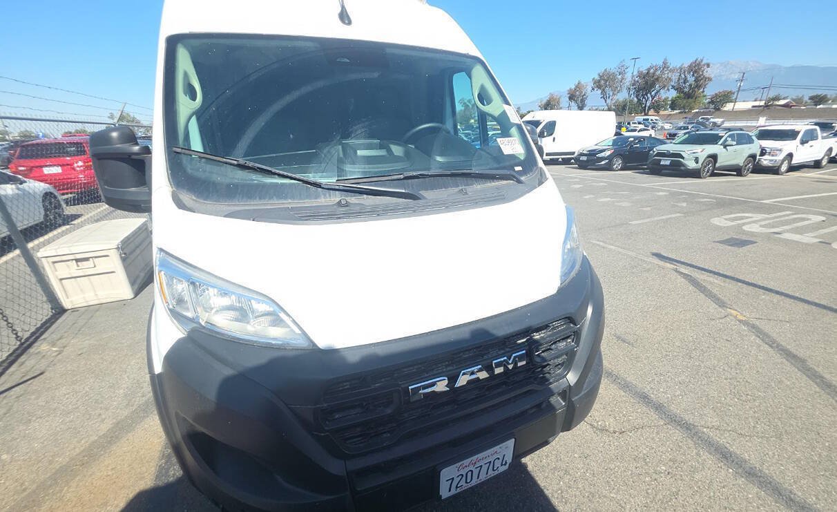Used 2024 RAM ProMaster 2500 w/ Safety Group FWD image 6