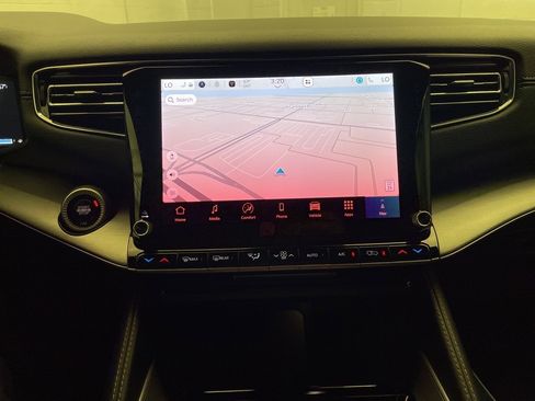 New 2025 Jeep Wagoneer Series II image 8