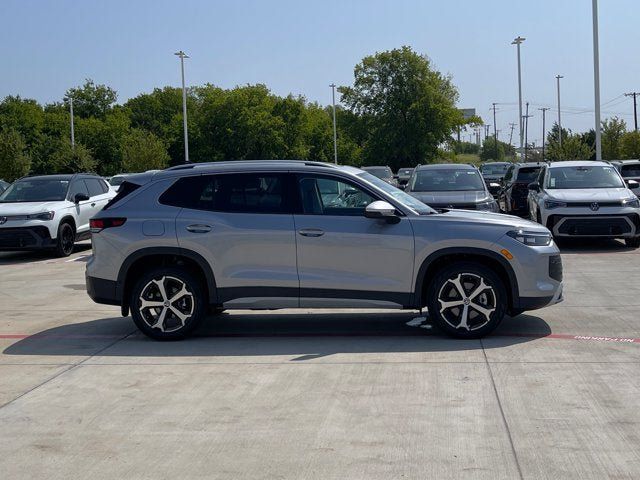 New 2026 Volkswagen Tiguan SE AWD/4WD image 6