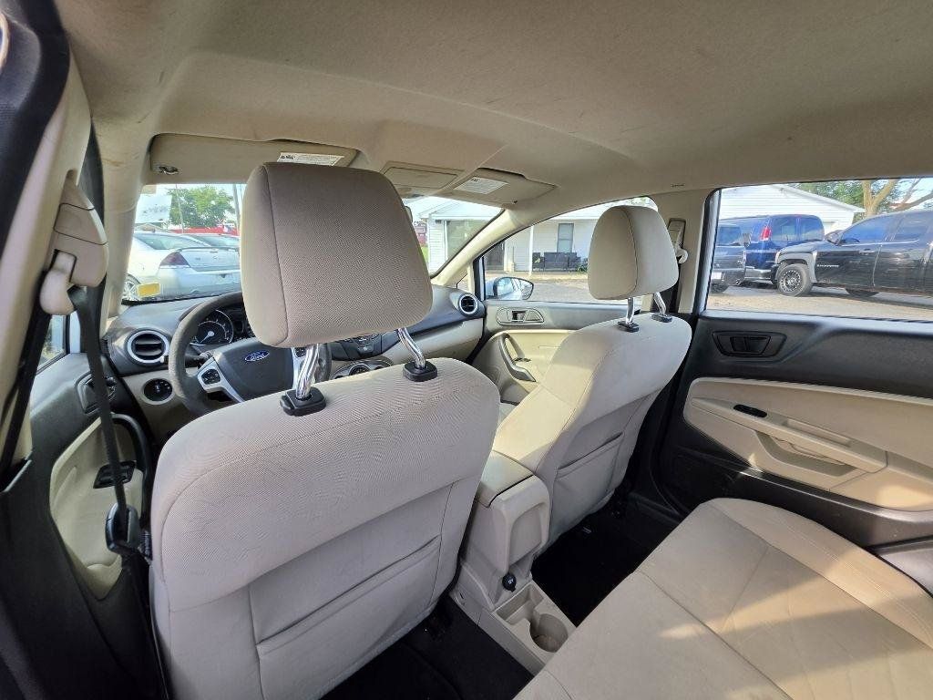 Used 2017 Ford Fiesta SE FWD image 18