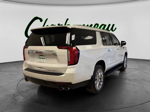 Used 2024 GMC Yukon XL Denali w/ Advanced Technology Package image 5