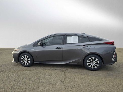 Used 2021 Toyota Prius Prime XLE image 7